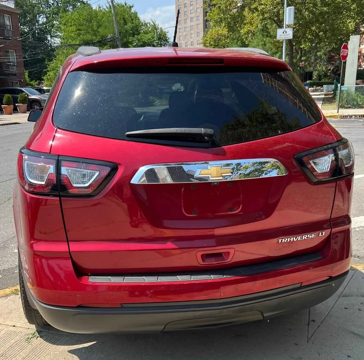 2013 Chevrolet Traverse - Image 3 of 18