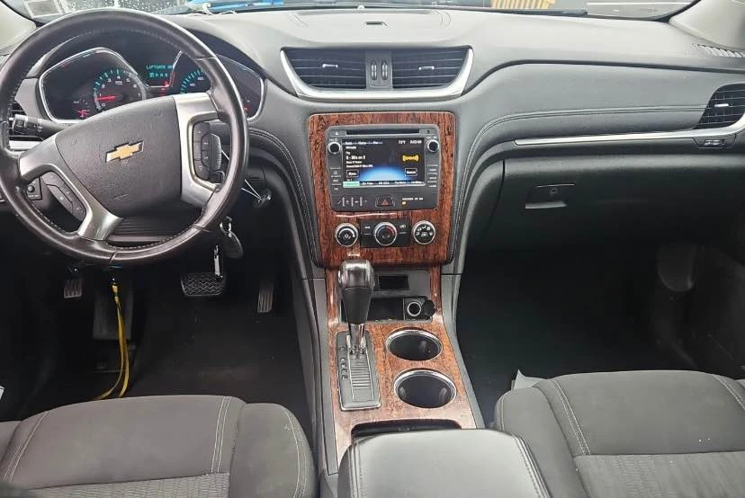 2013 Chevrolet Traverse - Image 6 of 8
