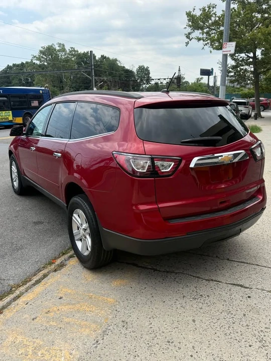 2013 Chevrolet Traverse - Image 6 of 19