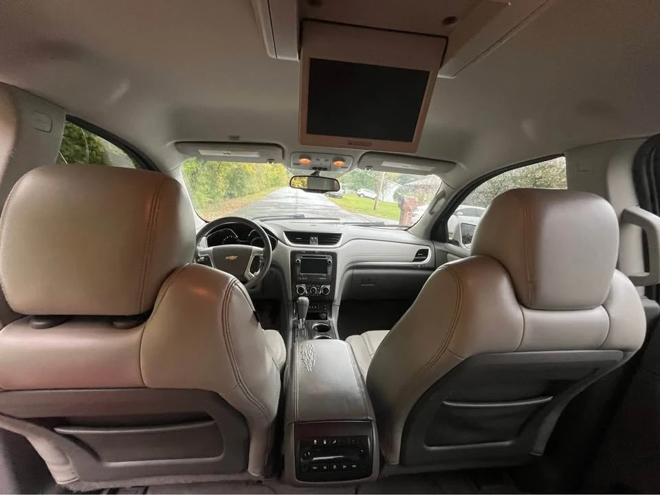 2013 Chevrolet Traverse - Image 13 of 19