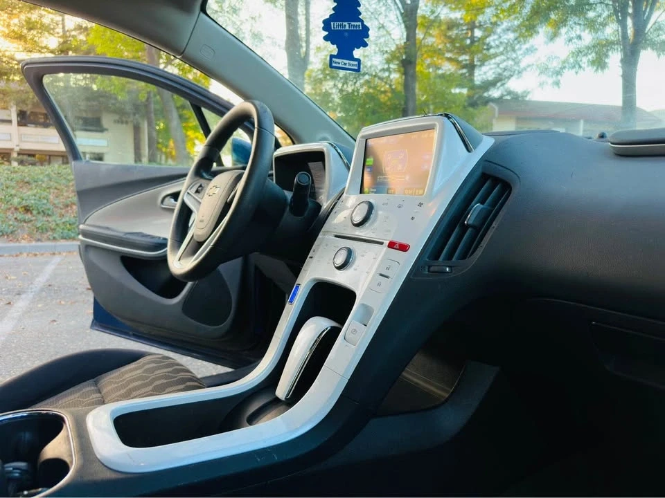 2013 Chevrolet Volt - Image 13 of 19