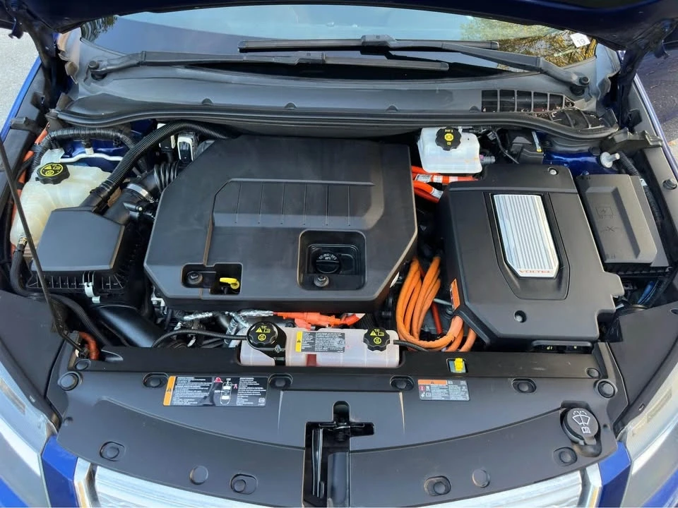2013 Chevrolet Volt - Image 16 of 19