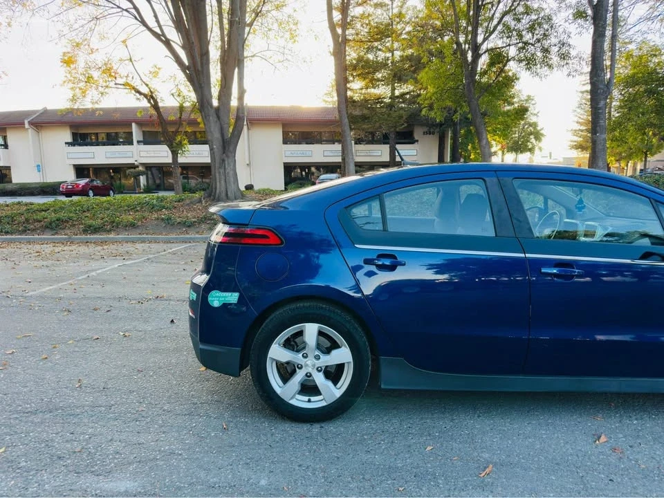 2013 Chevrolet Volt - Image 6 of 19