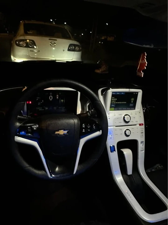 2013 Chevrolet Volt - Image 5 of 6