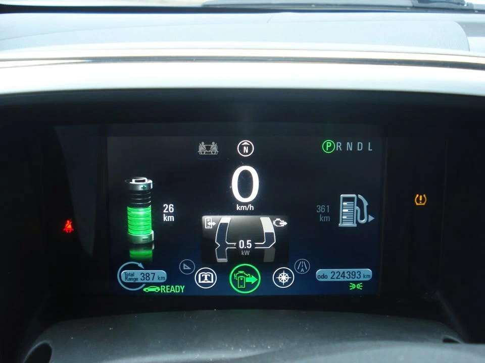 2013 Chevrolet Volt - Image 14 of 17
