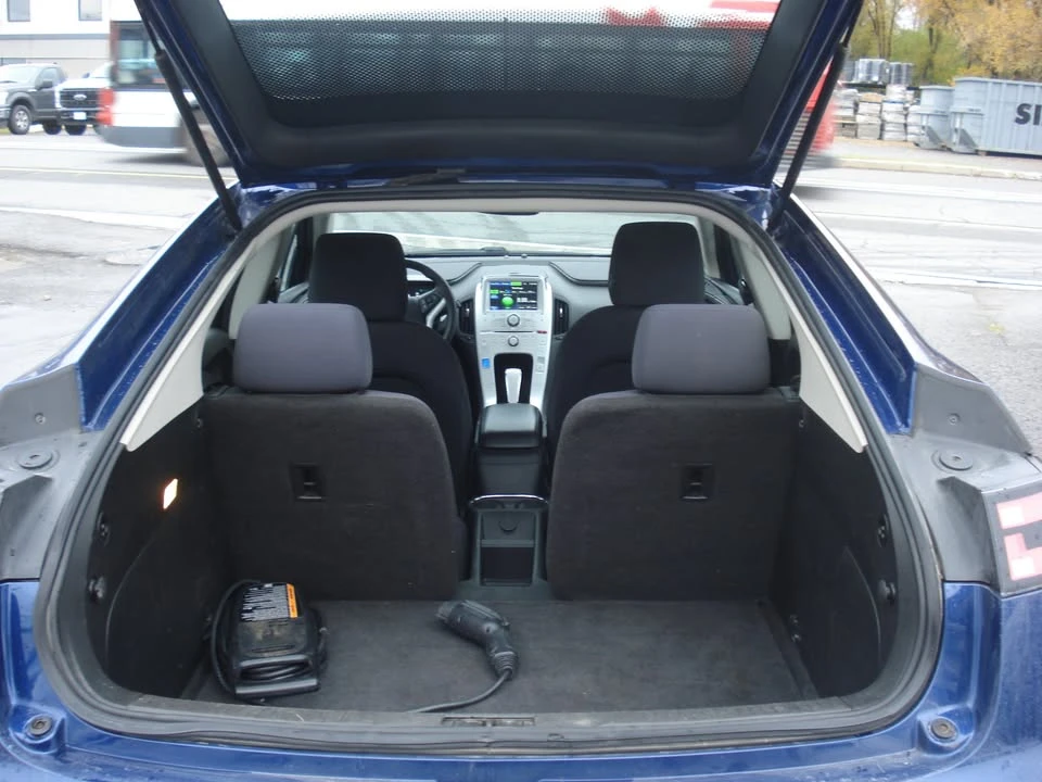 2013 Chevrolet Volt - Image 6 of 17