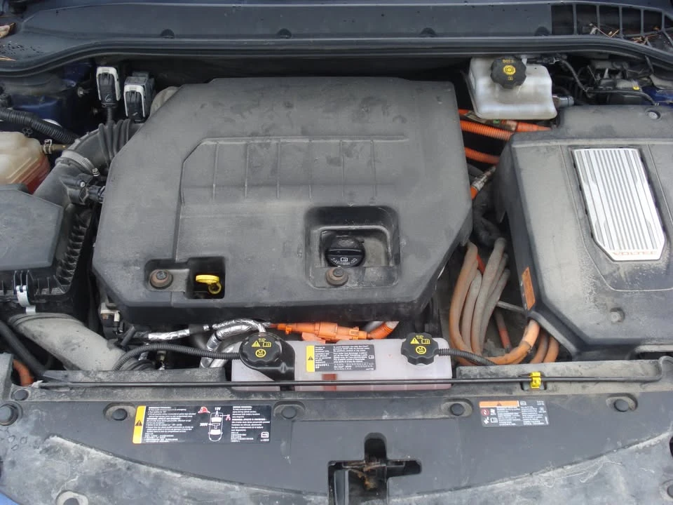 2013 Chevrolet Volt - Image 16 of 17