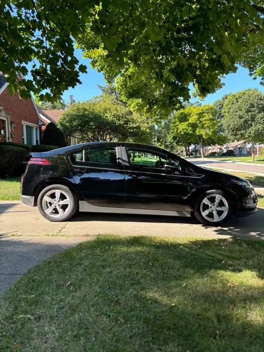 2013 Chevrolet Volt - Image 6 of 16