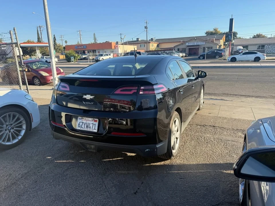 2013 Chevrolet Volt - Image 3 of 7