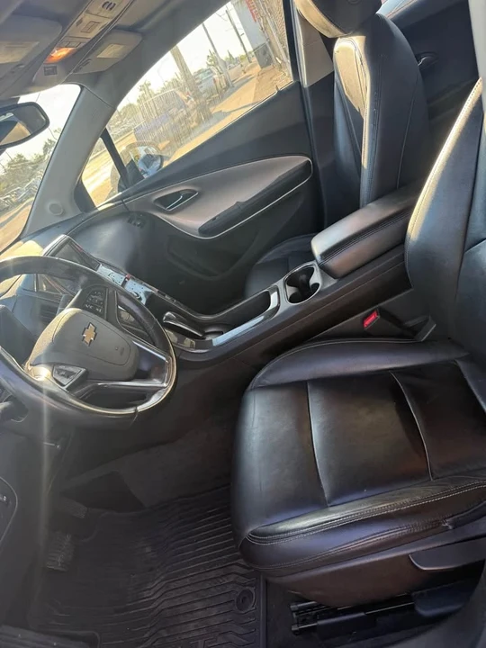 2013 Chevrolet Volt - Image 6 of 7
