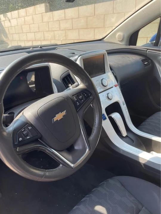 2013 Chevrolet Volt - Image 7 of 9