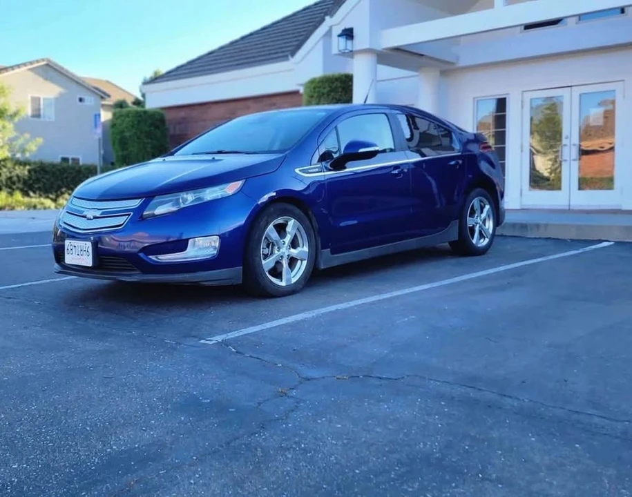 2013 Chevrolet Volt - Image 3 of 9