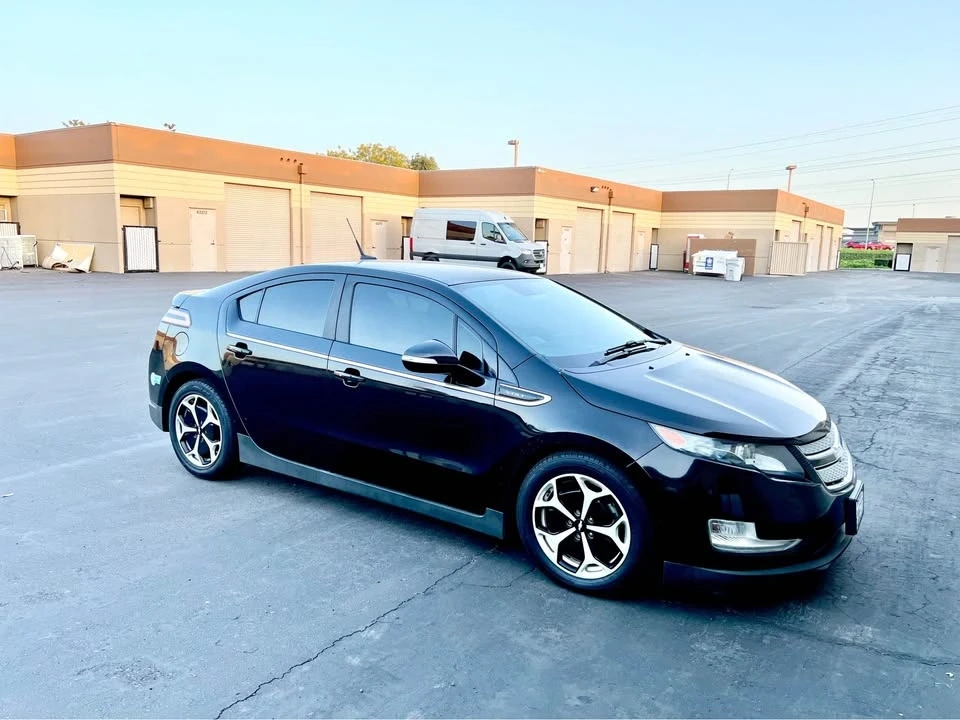 2013 Chevrolet Volt - Image 2 of 6