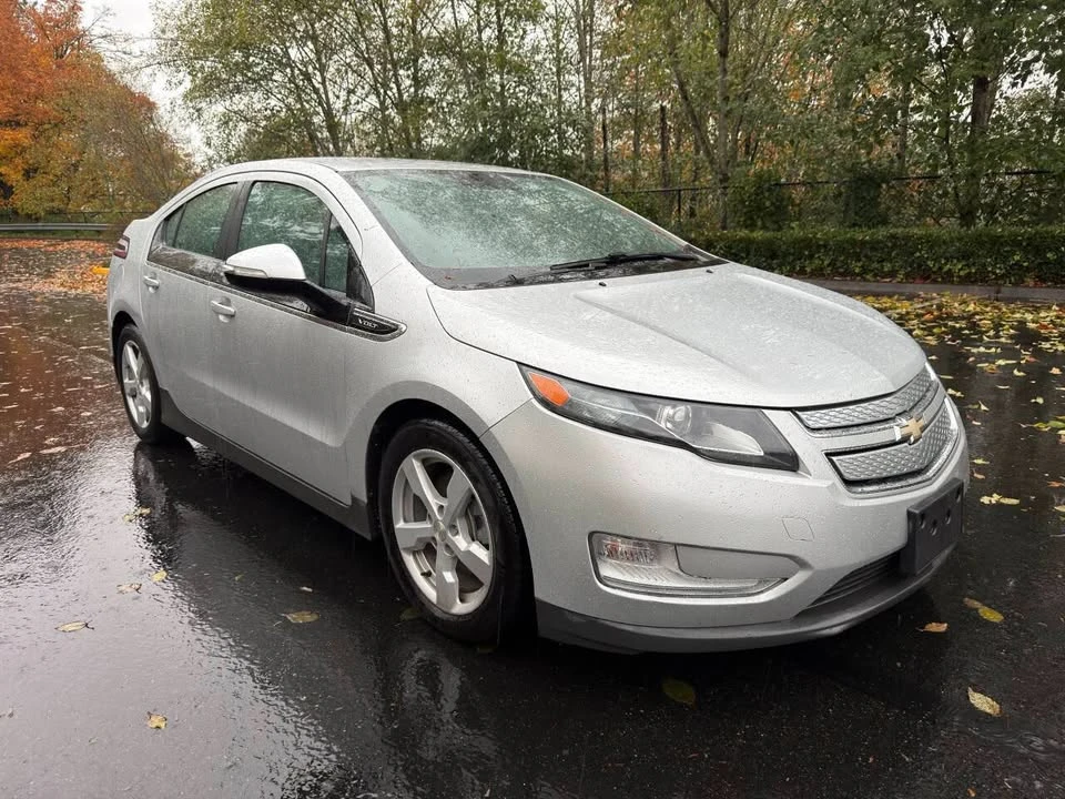 2013 Chevrolet Volt - Image 4 of 20