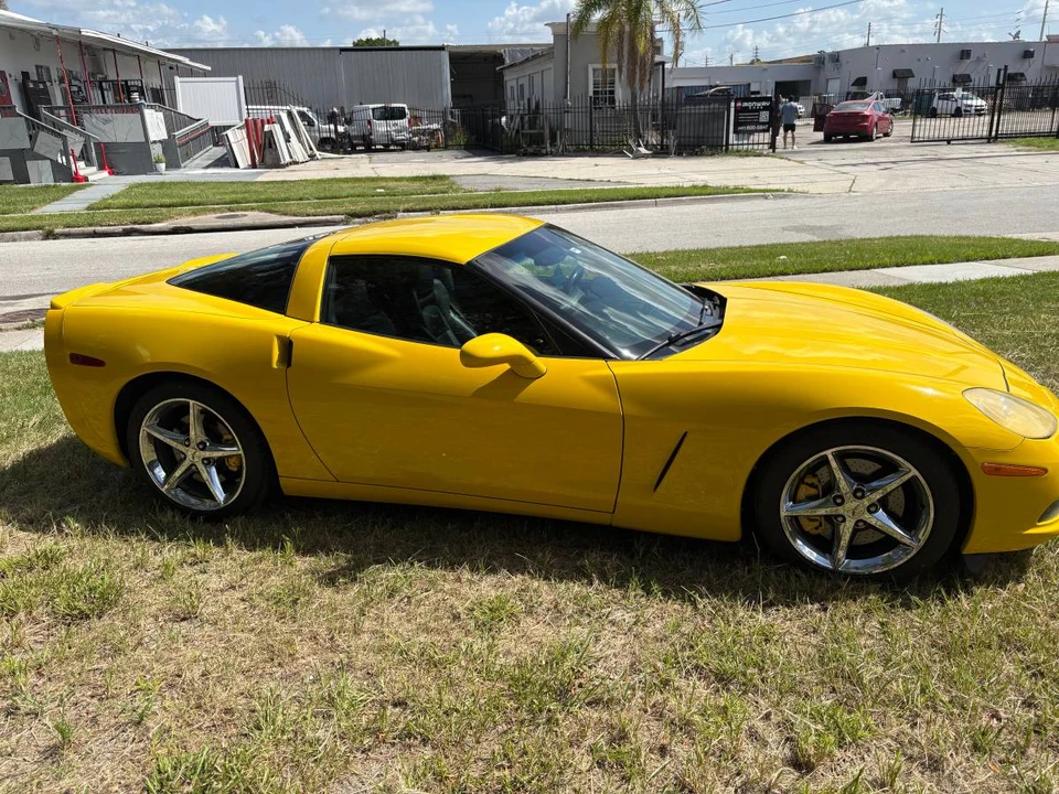 2013 Chevrolet Corvette C6 - Image 3 of 13