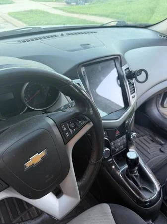 2013 Chevrolet Cruze - Image 13 of 26