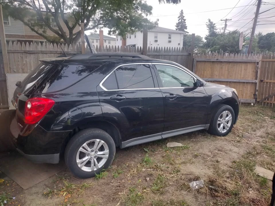 2013 Chevrolet Equinox - Image 2 of 2