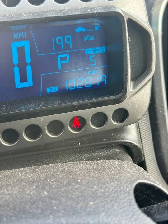 2013 Chevrolet Aveo/Sonic - Image 3 of 3