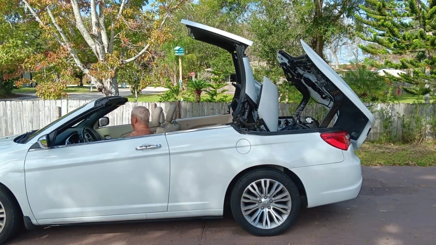 2013 Chrysler 200 - Image 15 of 15