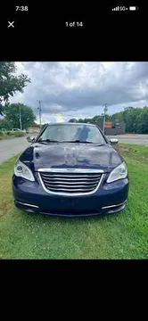 2013 Chrysler 200 Sedan