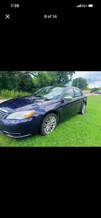 2013 Chrysler 200 - Image 8 of 28