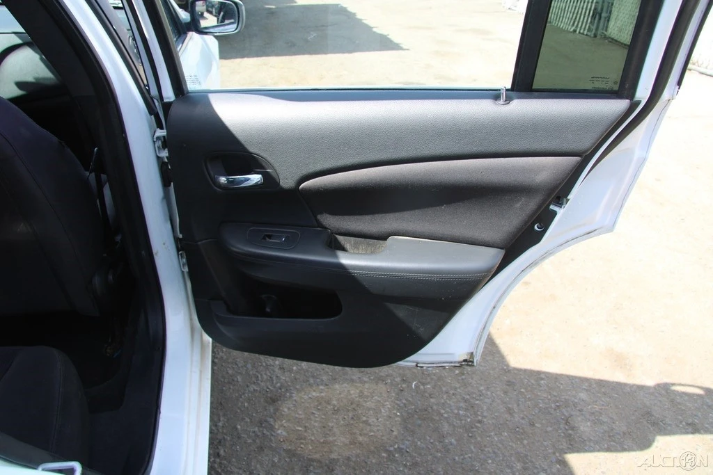 2013 Chrysler 200 - Image 21 of 21