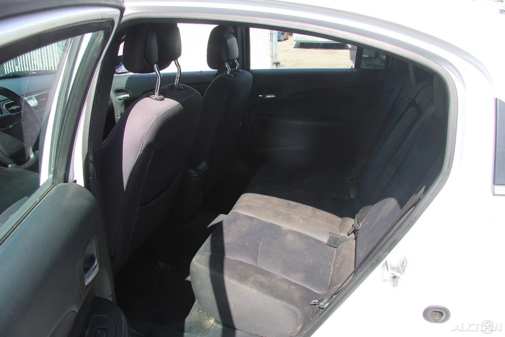 2013 Chrysler 200 - Image 20 of 21