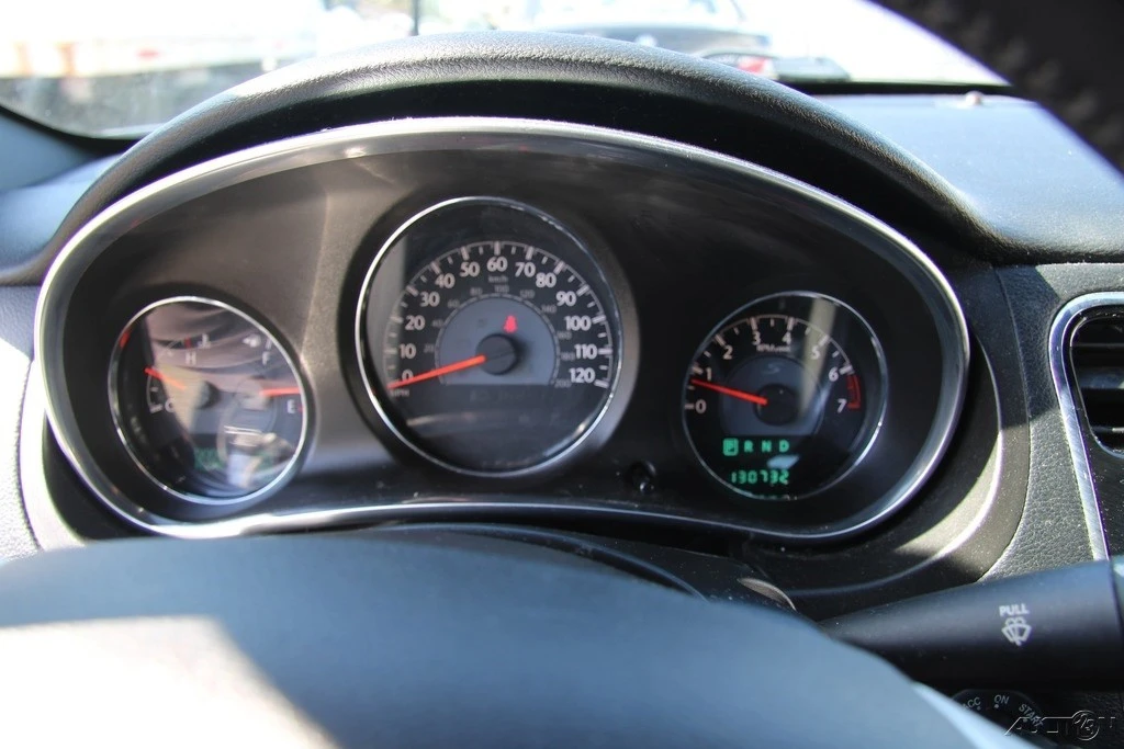 2013 Chrysler 200 - Image 14 of 21