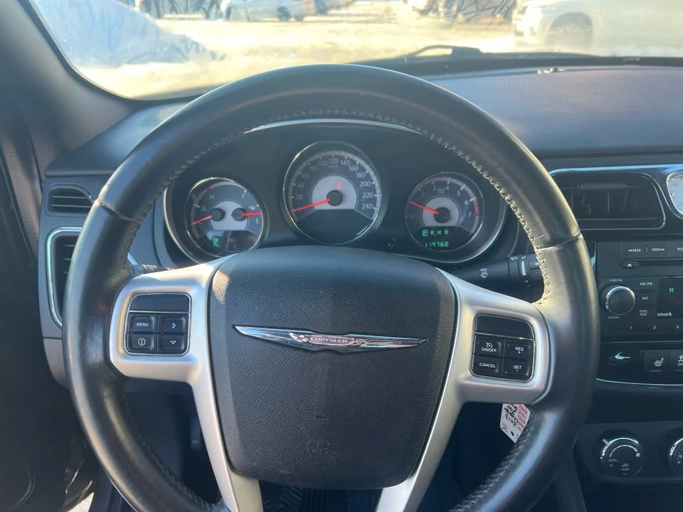 2013 Chrysler 200 - Image 5 of 10