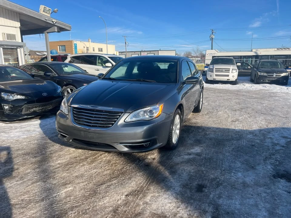 2013 Chrysler 200 - Image 2 of 10