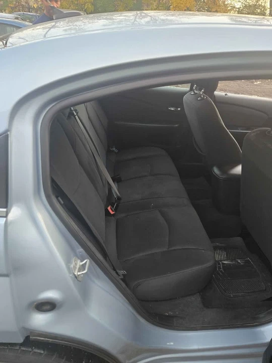 2013 Chrysler 200 - Image 15 of 19