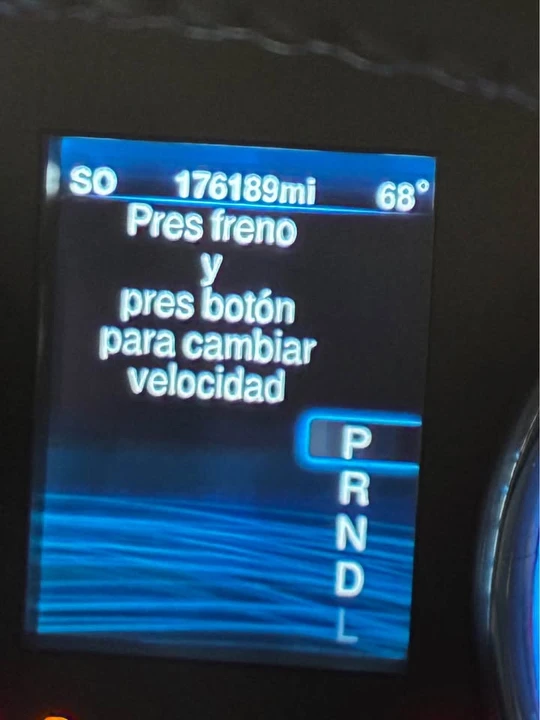 2013 Chrysler 300 (2005-2023) - Image 2 of 3