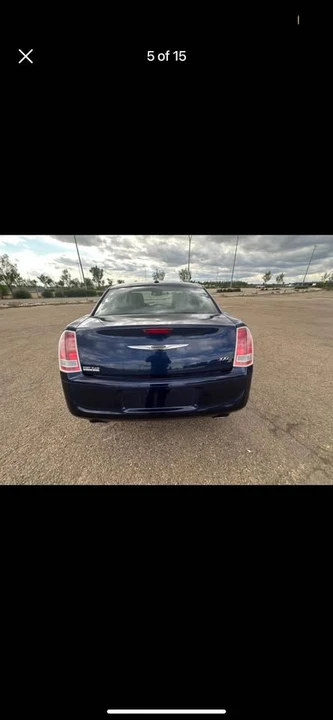 2013 Chrysler 300 (2005-2023) - Image 2 of 5