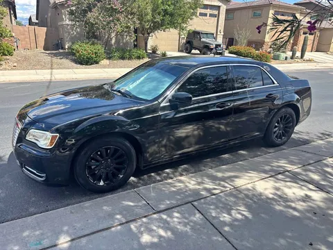 2013 Chrysler 300 Limited Sedan 4D