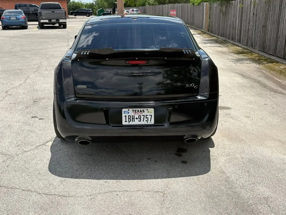 2013 Chrysler 300 (2005-2023) - Image 6 of 16
