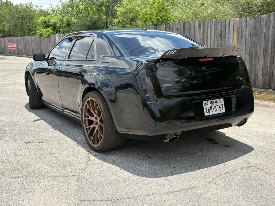 2013 Chrysler 300 (2005-2023) - Image 7 of 16