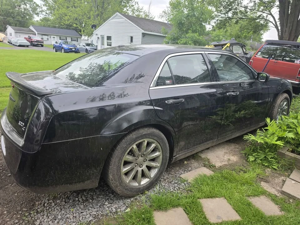 2013 Chrysler 300 (2005-2023) - Image 13 of 13