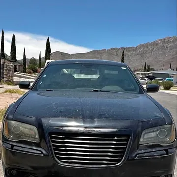 2013 Chrysler 300S V8 Sedan 4D