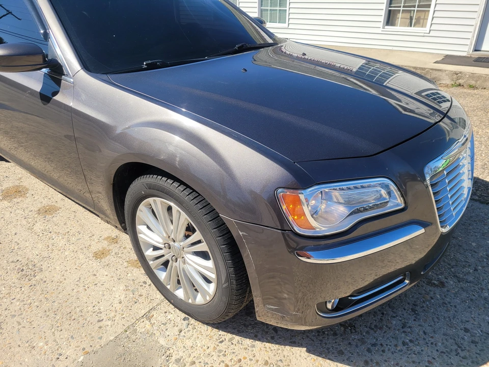 2013 Chrysler 300 (2005-2023) - Image 15 of 21