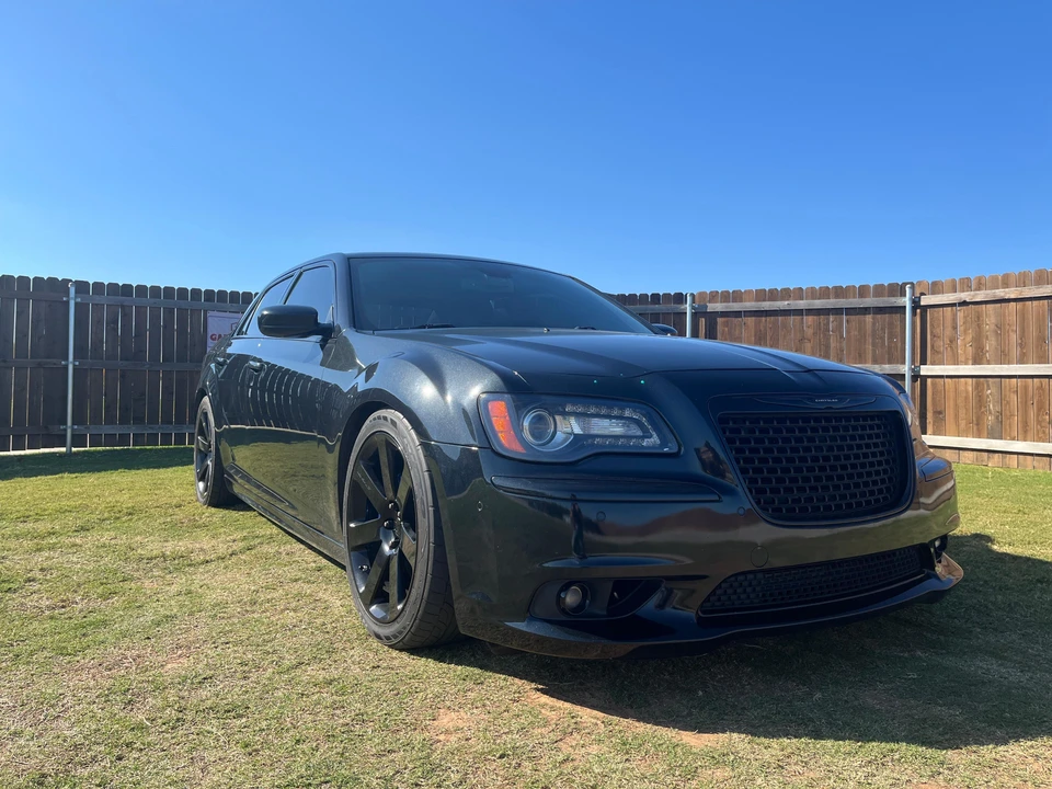 2013 Chrysler 300 (2005-2023) - Image 13 of 31
