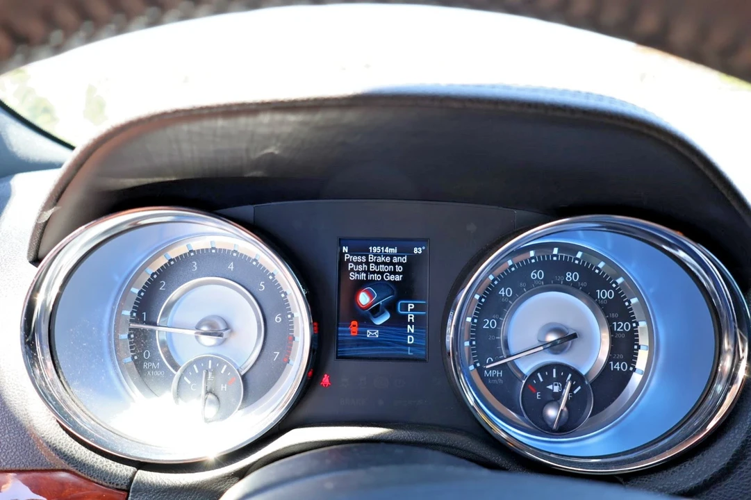 2013 Chrysler 300 (2005-2023) - Image 20 of 27