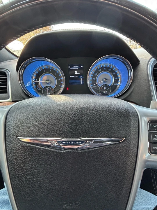 2013 Chrysler 300 (2005-2023) - Image 15 of 21