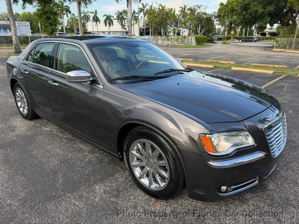 2013 Chrysler 300 (2005-2023) - Image 2 of 12
