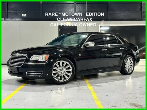 2013 Chrysler 300 Motown