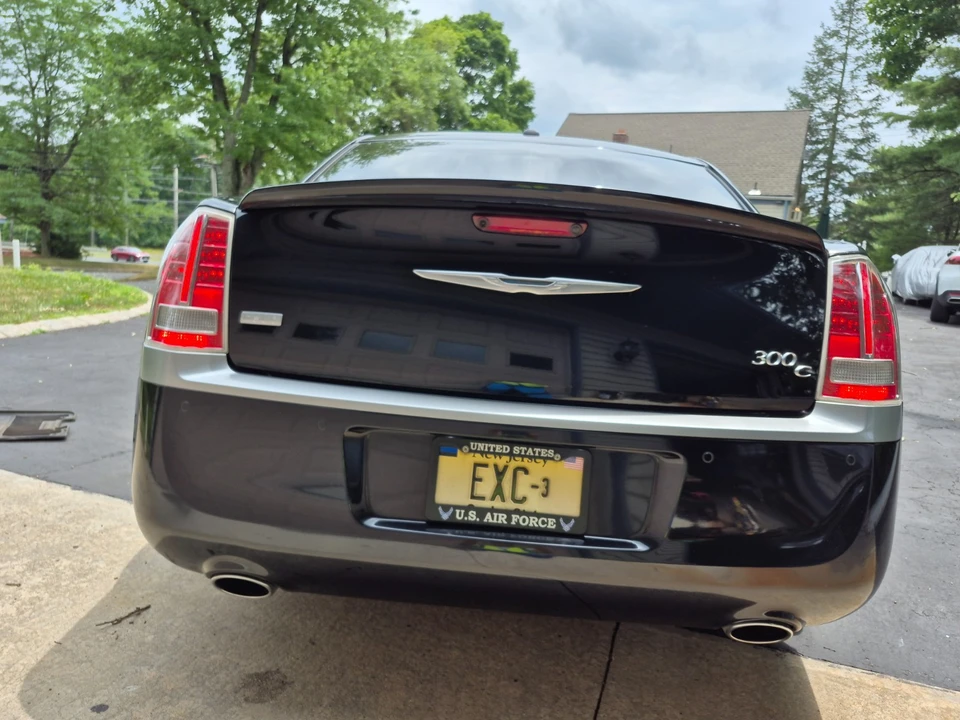 2013 Chrysler 300 (2005-2023) - Image 6 of 21