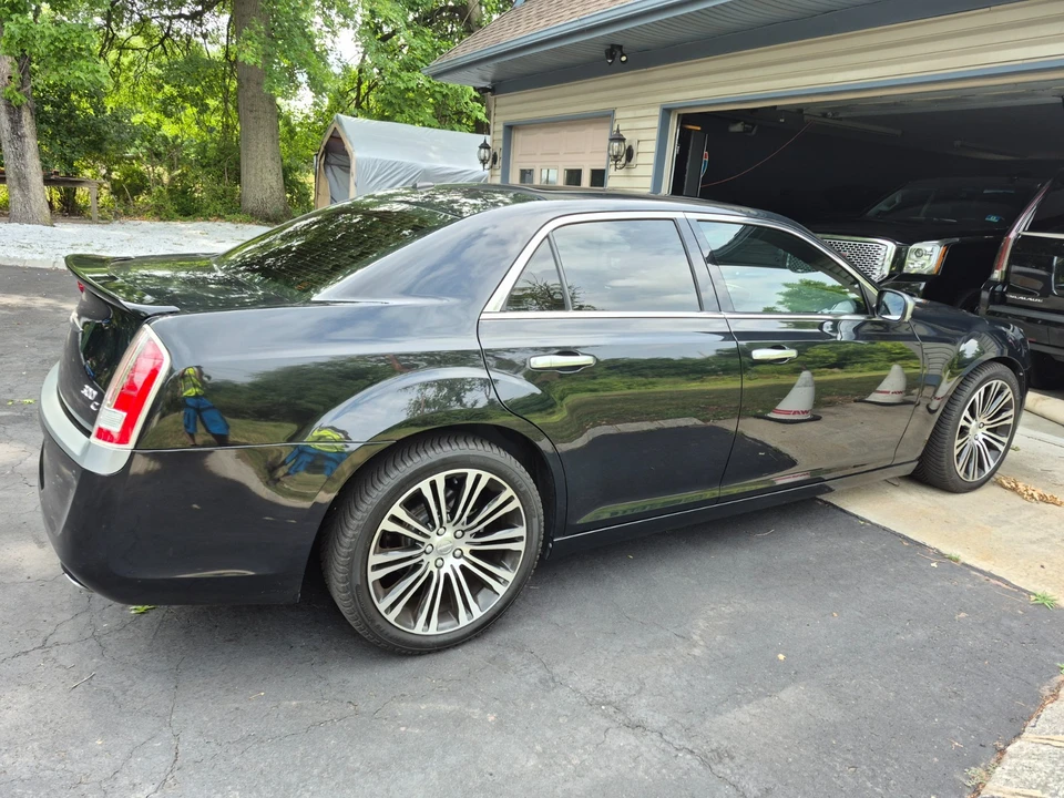 2013 Chrysler 300 (2005-2023) - Image 21 of 21