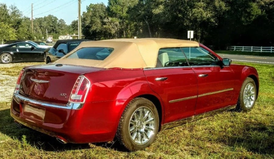 2013 Chrysler 300 (2005-2023) - Image 11 of 12
