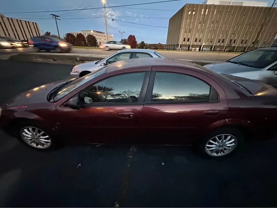 2013 Chrysler Sebring - Image 2 of 6