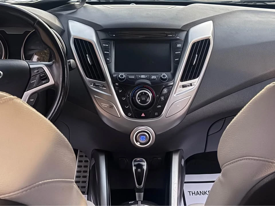2013 Hyundai Veloster - Image 10 of 13