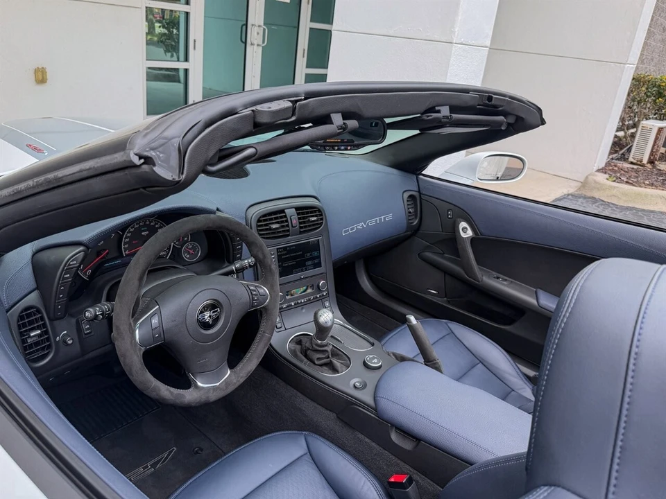 2013 Chevrolet Corvette C6 427 Convertible - Image 2 of 4